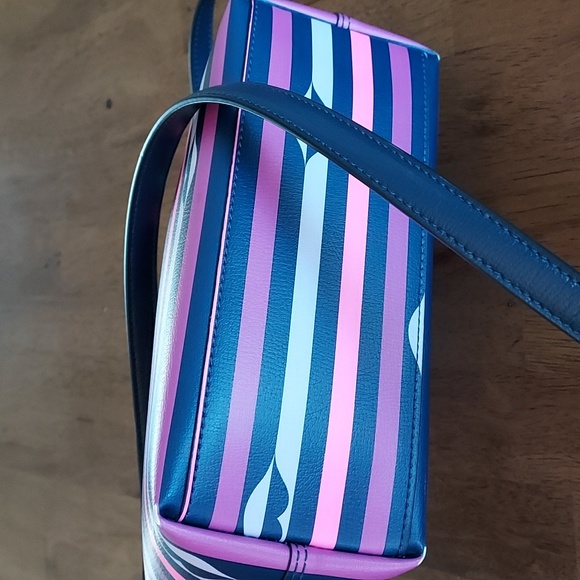 Kate Spade ♠️  Crossbody bag - Picture 5 of 15